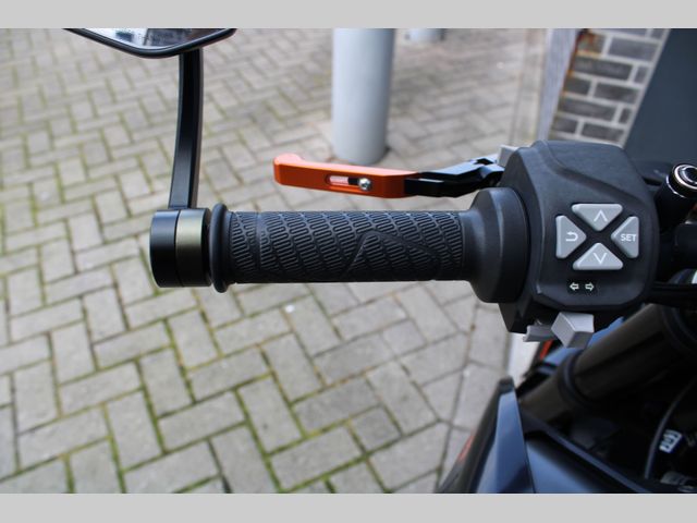 ktm - 790-duke