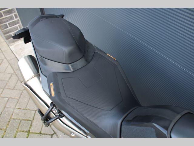 ktm - 790-duke