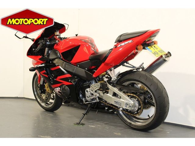 honda - cbr-900-rr-fireblade