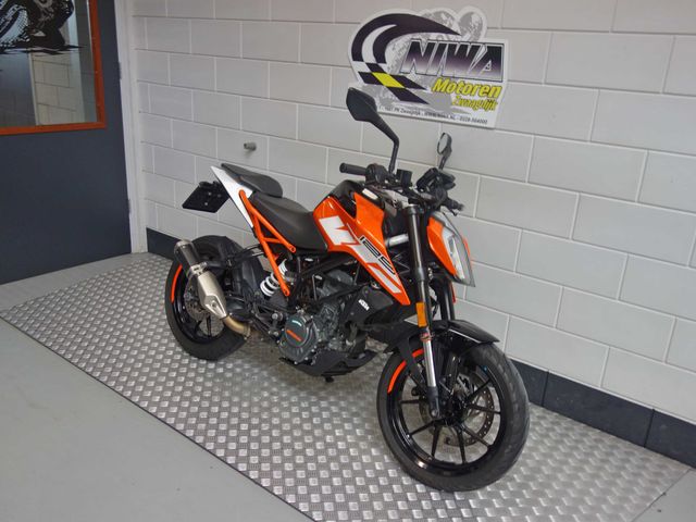 ktm - 125-duke
