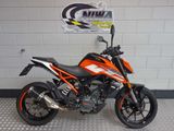 KTM 125 DUKE