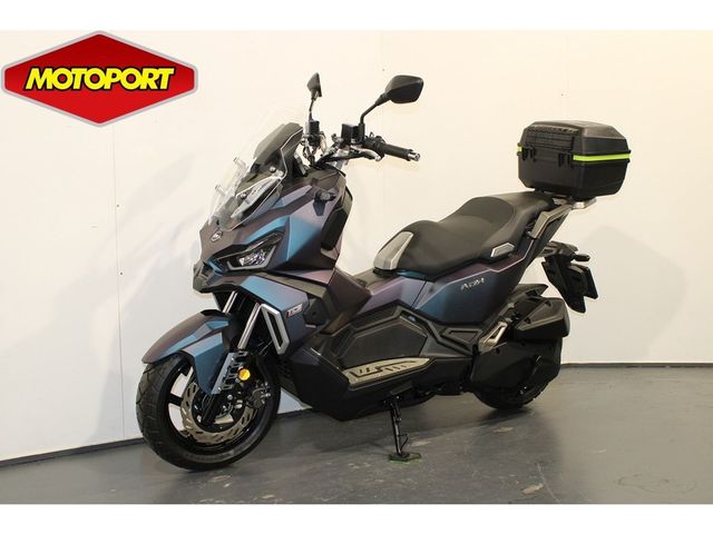 sym - adx-125