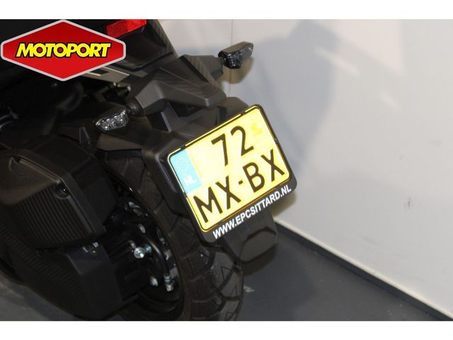 sym - adx-125
