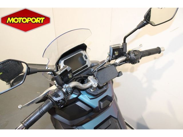 sym - adx-125