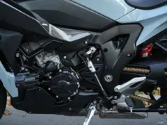 BMW S 1000 XR | 1e Eigenaar | Carbon pakket! 2020 occasion – foto 17 van 20