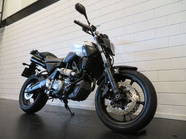 yamaha - mt-03