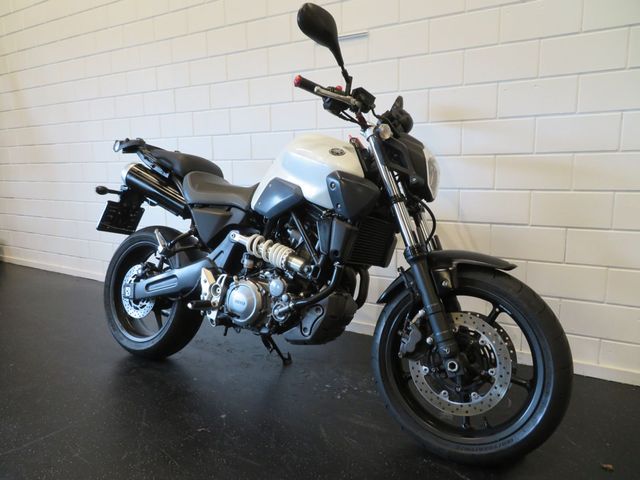 yamaha - mt-03