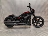 HARLEY-DAVIDSON SOFTAIL STANDARD FXST