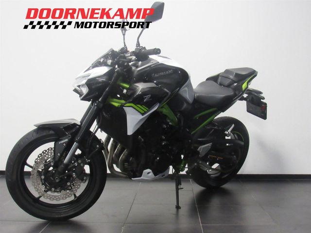 kawasaki - z900