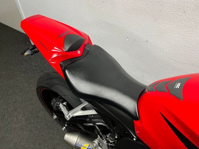 honda - cbr-1000-rr-fireblade