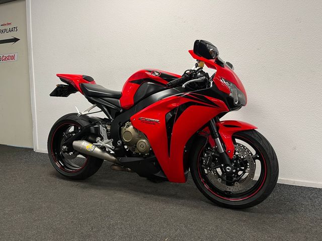 honda - cbr-1000-rr-fireblade