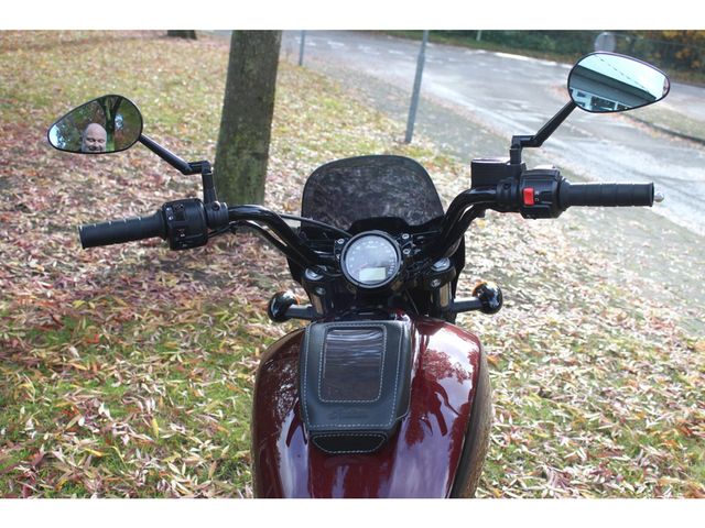 indian - scout-bobber-twenty