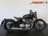 TRIUMPH BONNEVILLE BOBBER