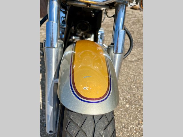yamaha - xvs-1100-dragstar