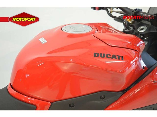 ducati - streetfighter-v2