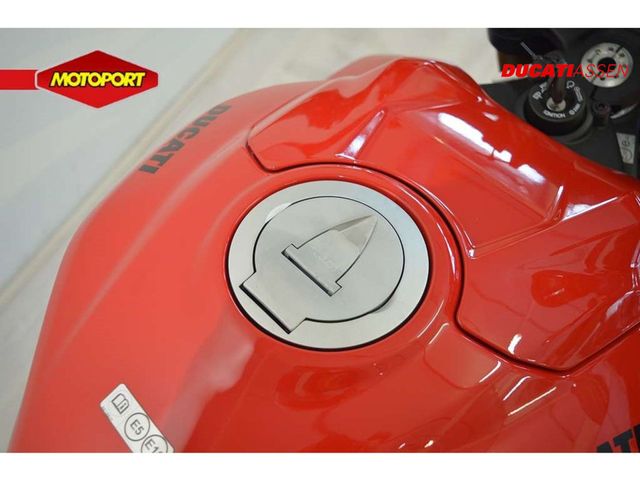 ducati - streetfighter-v2