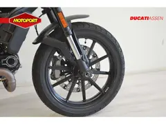 Ducati Scrambler Icon Dark 2022 occasion – foto 6 van 14