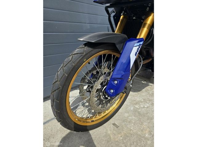 suzuki - v-strom-800-de