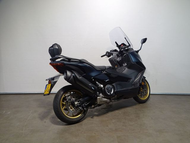 yamaha - tmax-tech-max