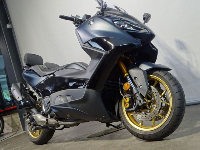 yamaha - tmax-tech-max
