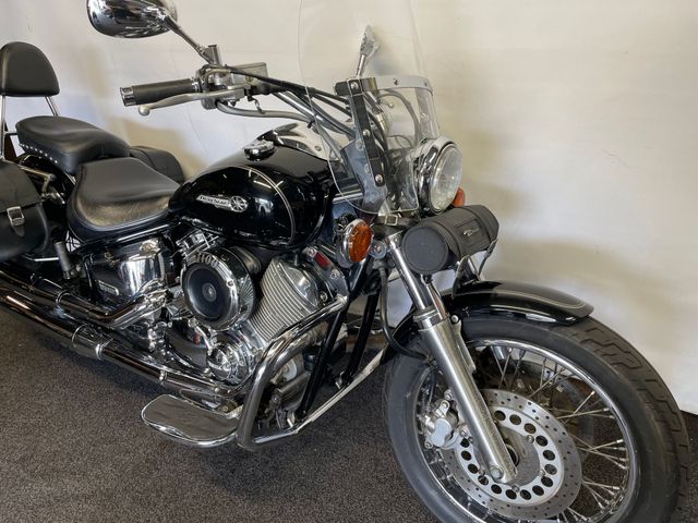 yamaha - xvs-1100-dragstar