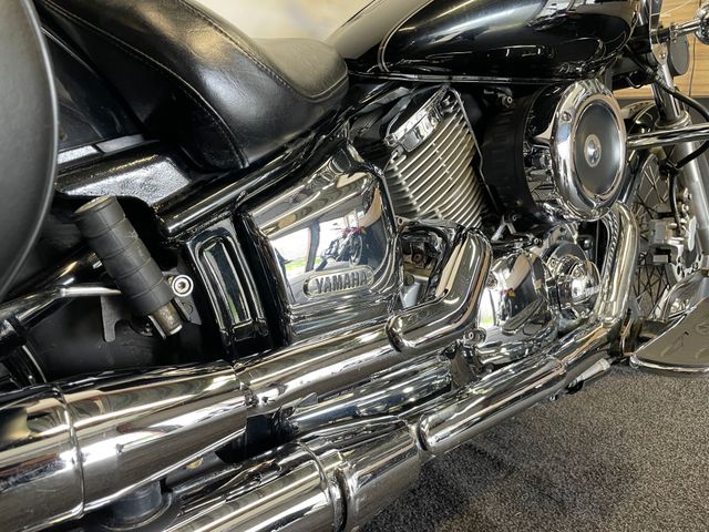 yamaha - xvs-1100-dragstar
