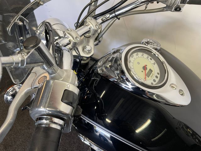 yamaha - xvs-1100-dragstar