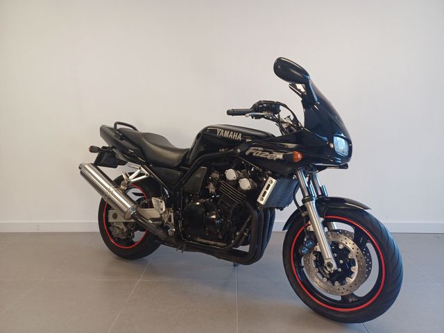 yamaha - fzs-600-fazer