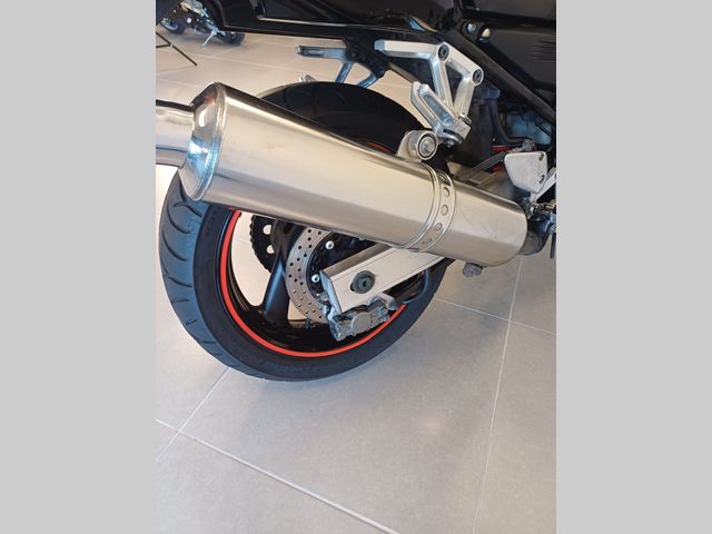 yamaha - fzs-600-fazer
