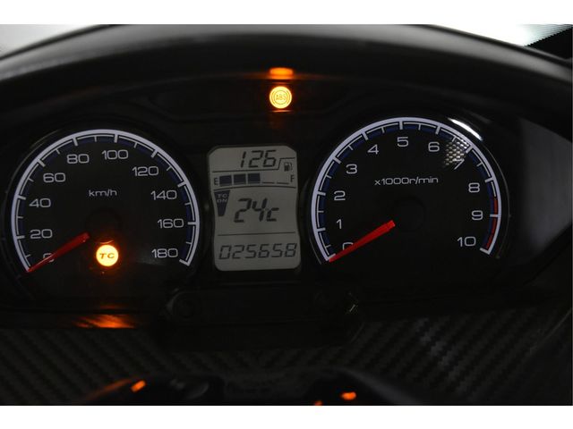suzuki - burgman-400