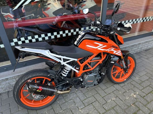 ktm - 390-duke-abs