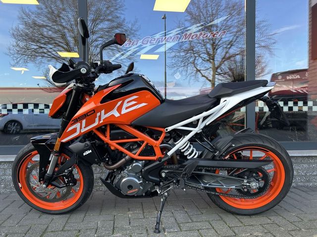 ktm - 390-duke-abs