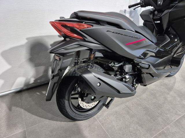 honda - forza-350