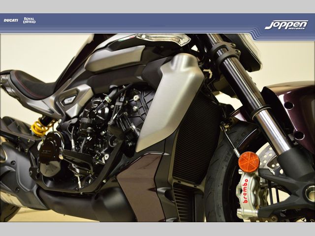 ducati - diavel-v4