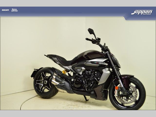 ducati - diavel-v4