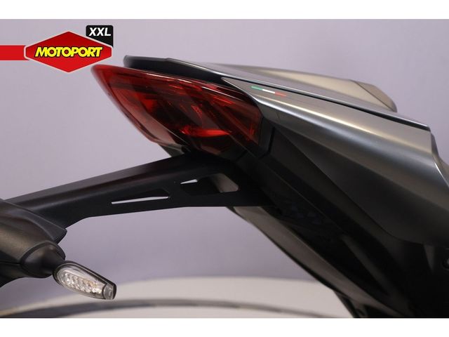 ducati - monster-plus