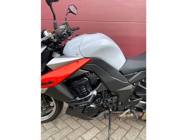 kawasaki - z1000-abs