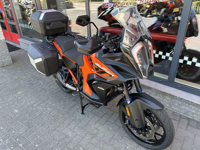 ktm - 1290-super-adventure-s