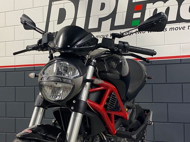ducati - 796-monster