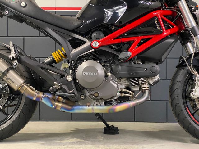 ducati - 796-monster