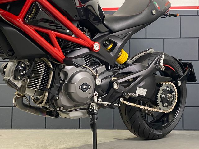 ducati - 796-monster