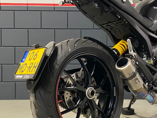 ducati - 796-monster