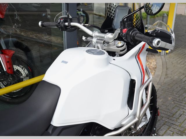 ducati - desertx