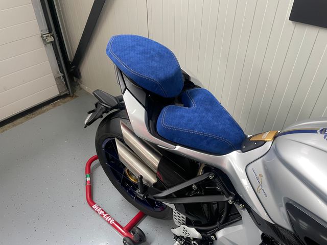 mv-agusta - brutale-1000-rr-assen