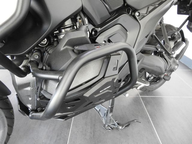 bmw - r-1300-gs