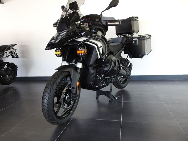bmw - r-1300-gs