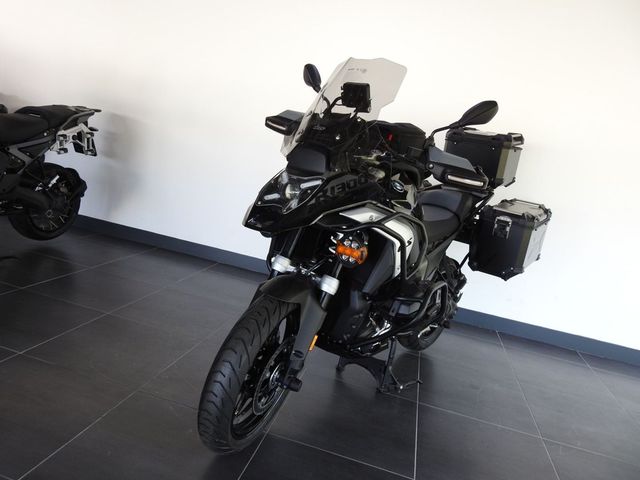 bmw - r-1300-gs