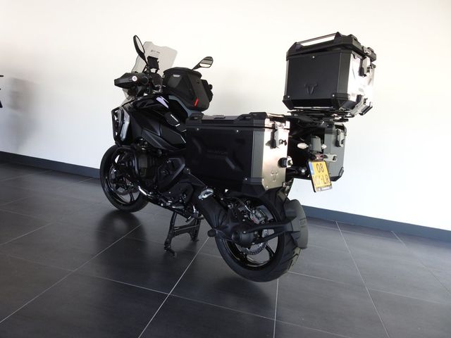 bmw - r-1300-gs