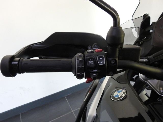bmw - r-1300-gs