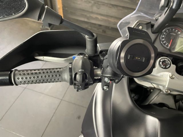 moto-guzzi - stelvio-1200-v4-abs-ntx
